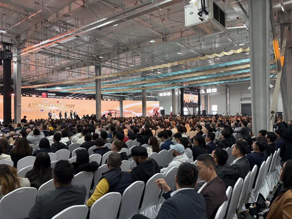 Sigenergy otwiera gigafabrykę. Akumulator co 15 sekund, AI w każdym produkcie Sigenergy otwiera gigafabrykę. Akumulator co 15 sekund, AI w każdym produkcie - 13