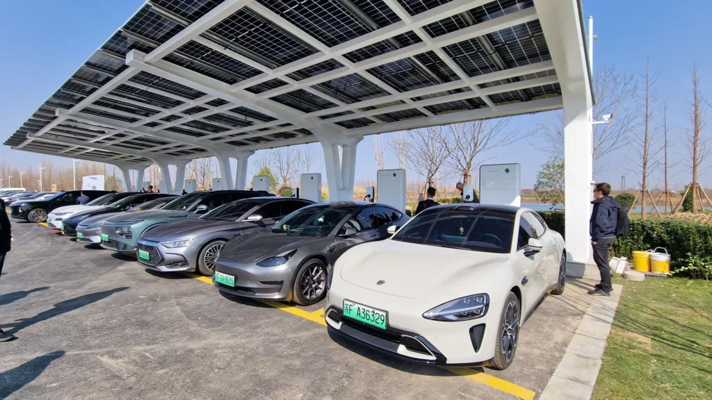 Sigenergy otwiera gigafabrykę. Akumulator co 15 sekund, AI w każdym produkcie Sigenergy otwiera gigafabrykę. Akumulator co 15 sekund, AI w każdym produkcie - 7