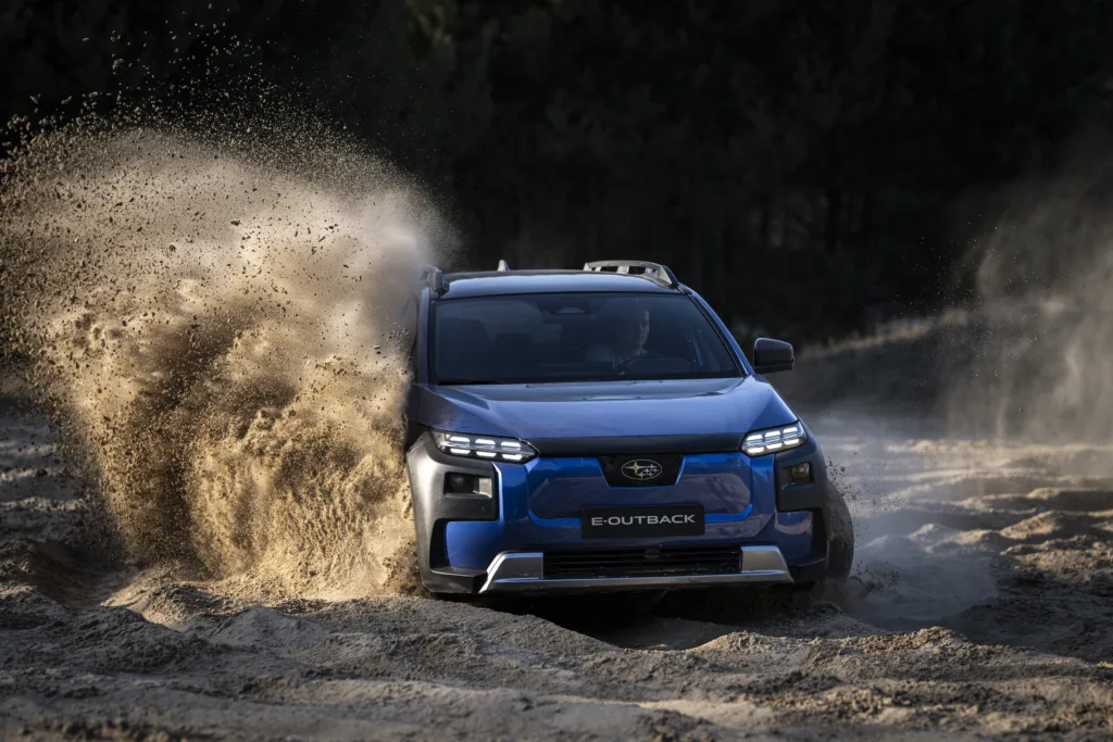 Subaru E-Outback: Legenda dla nielicznych - E Outback Blu offroad Image 013