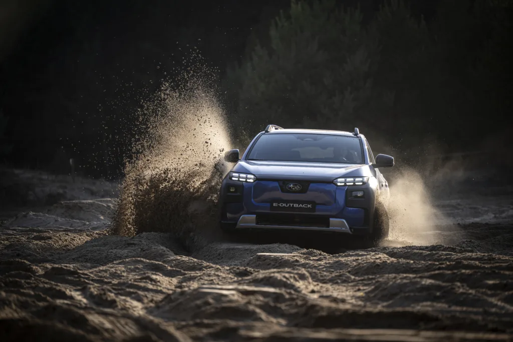 Subaru E-Outback: Legenda dla nielicznych - E Outback Blu offroad Image 016
