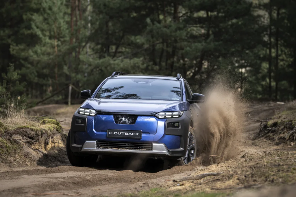 Subaru E-Outback: Legenda dla nielicznych - E Outback Blu offroad Image 026