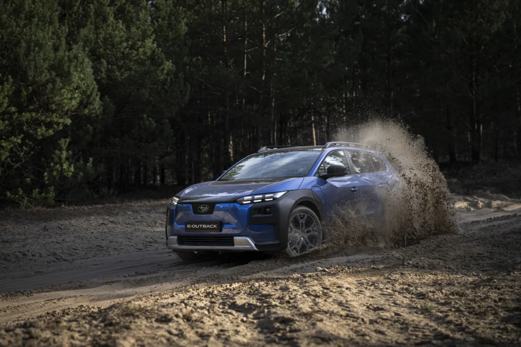 Subaru E-Outback: Legenda dla nielicznych - E Outback Blu offroad Image 035