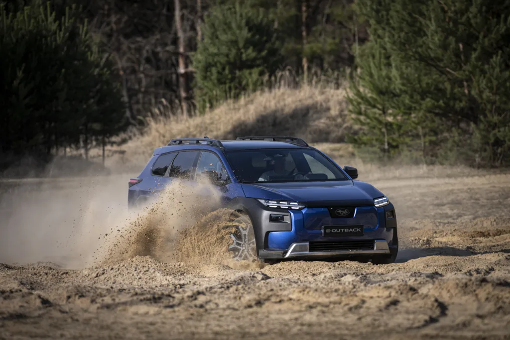 Subaru E-Outback: Legenda dla nielicznych - E Outback Blu offroad Image 69