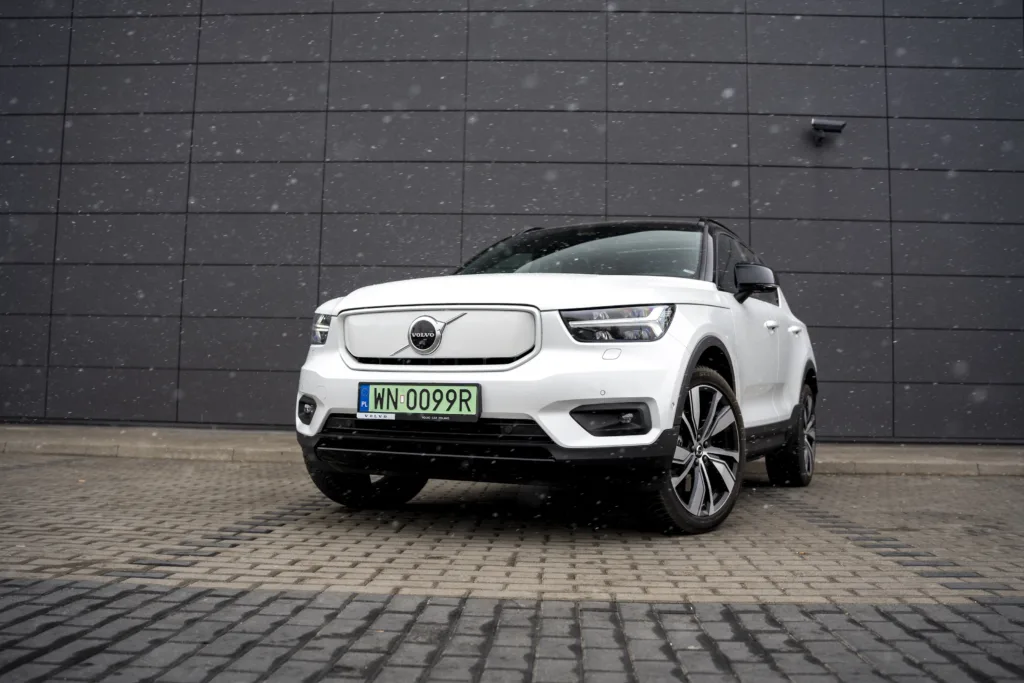 Europa musi szybciej gonić Chiny. Regulacji nie wolno osłabiać! Europa musi szybciej gonić Chiny. Regulacji nie wolno osłabiać! - Europa wciaz bedzie gonic chiny 22