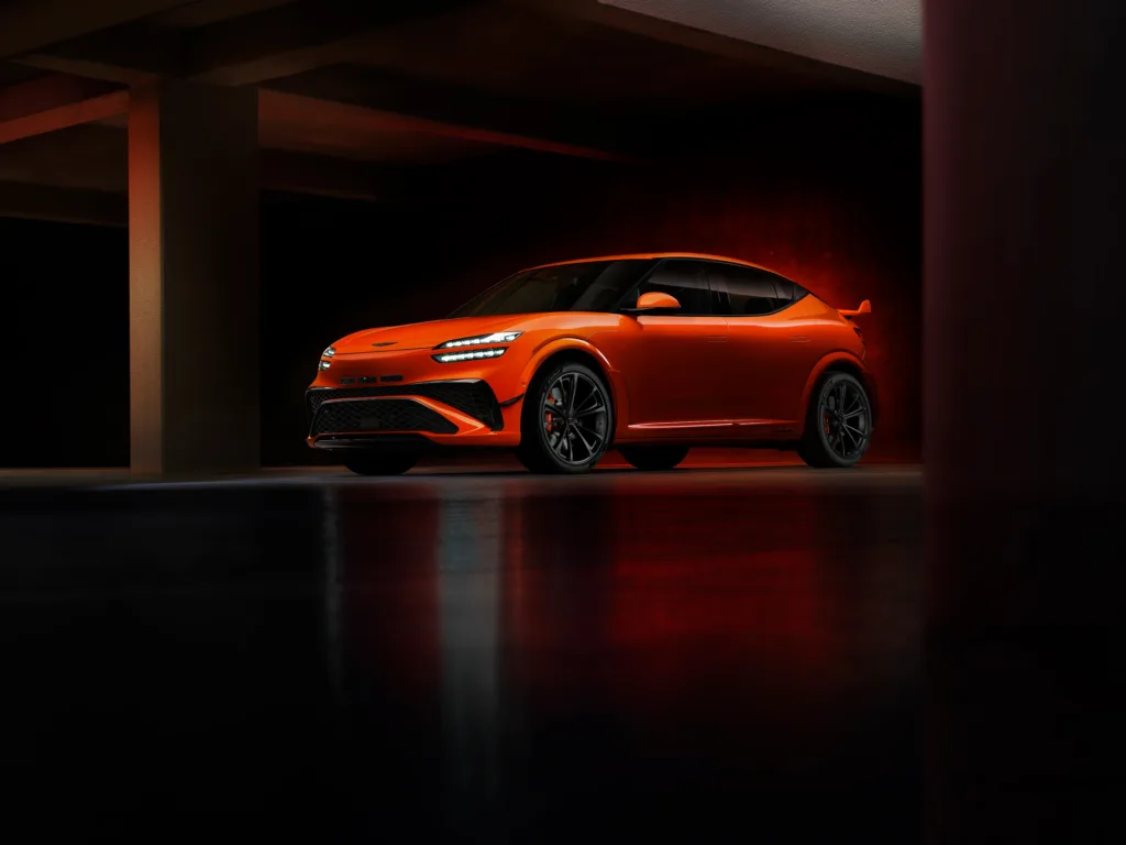 GV60 Magma - elektryczny SUV chce zawstydzić sportowe „spalinówki”. 650 KM i luksus w pakiecie - GV60 Magma 4