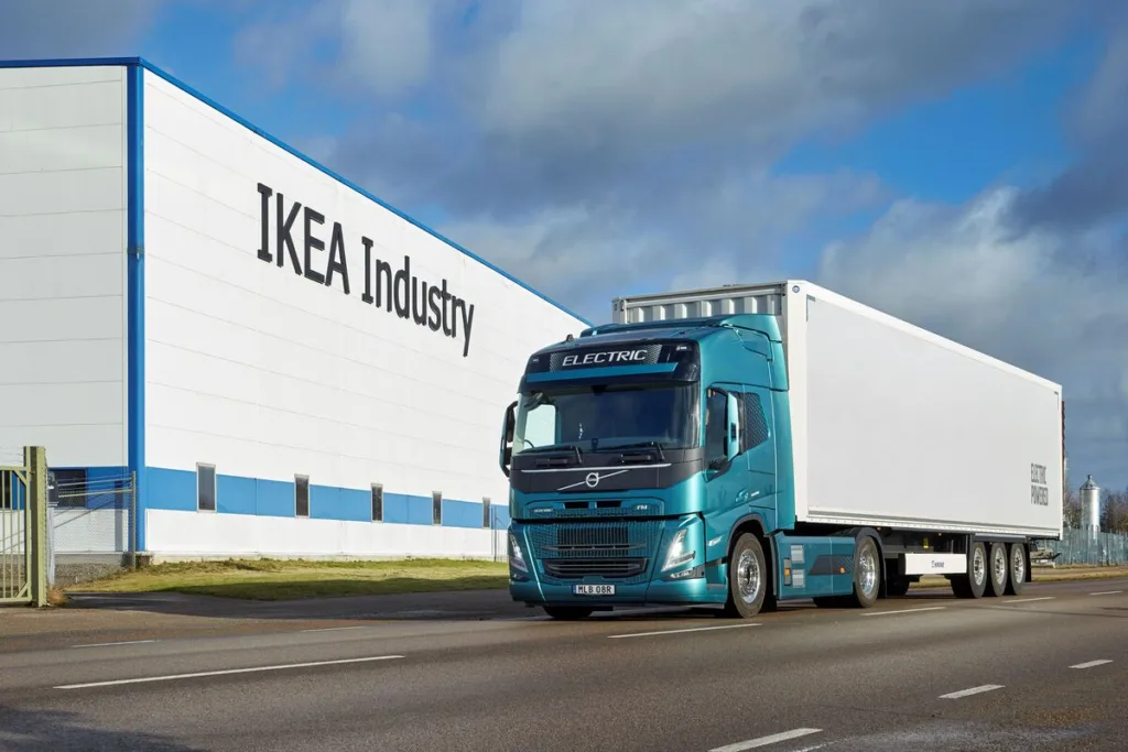 Elektryczne ciężarówki w Europie. Ceny hamują transformację transportu ciężkiego - IKEA electric truck