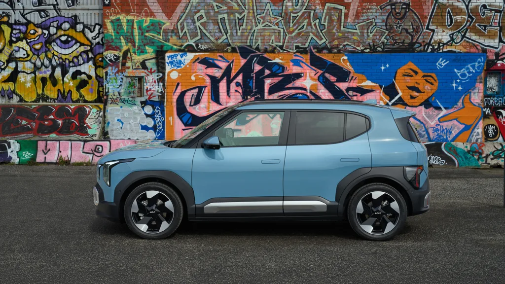 Kia nokautuje cenowo konkurencję. EV2 za 99 900 zł w wersji Light! - Kia nokautuje cenowo konkurencje 3