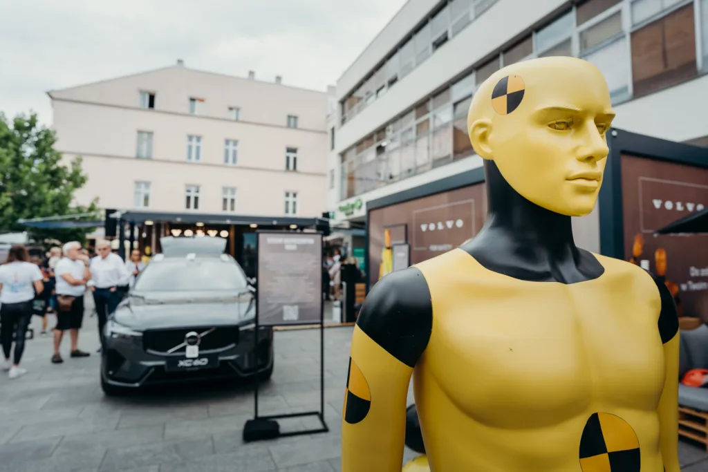 Miasteczko Volvo For Safety odwiedzi 11 miast - Miasteczko Volvo For Safety 2