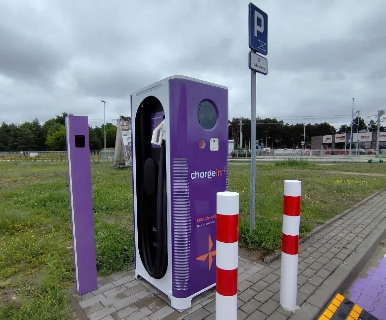 Stacja ładowania ChargeIn w Toruniu