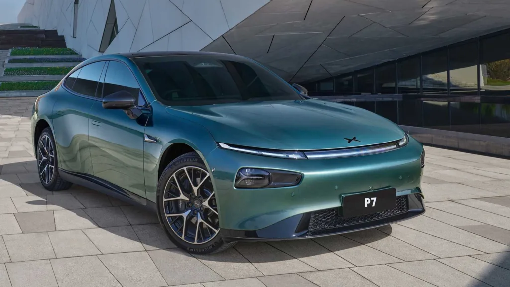 Przetasowania w koszykach emisyjnych. Tesla traci część partnerów. W tle 2 mld USD Przetasowania w koszykach emisyjnych. Tesla traci część partnerów. W tle 2 mld USD - Tesla koszyk emisje fot XPENG P7