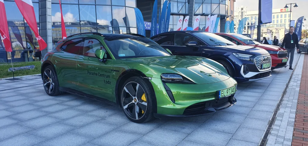 Volkswagen pod presją. Spadek zysków i redukcja 50 tys. pracowników - Volkswagen pod presja 2