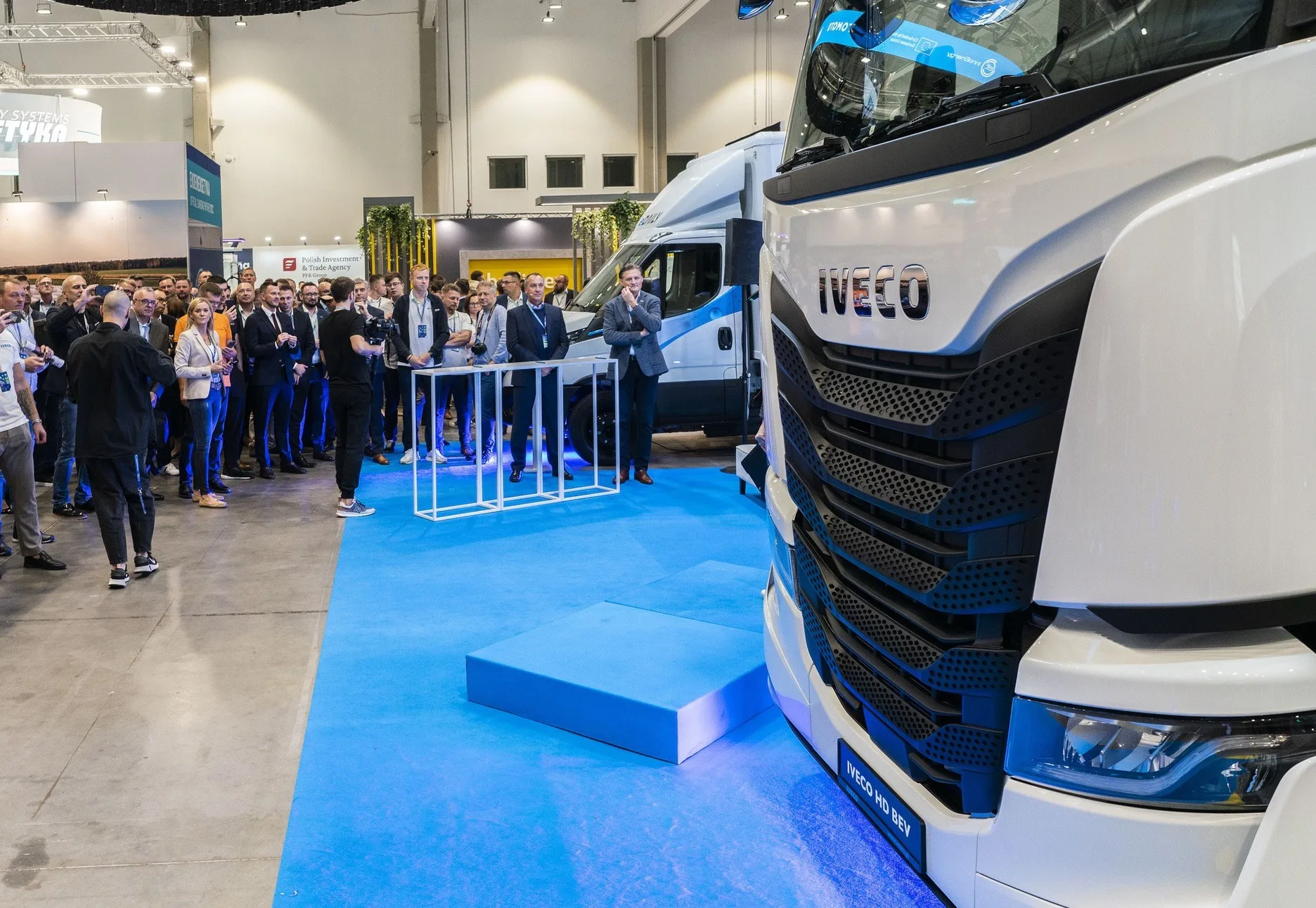 elektryczne cięzarówki chiny 11