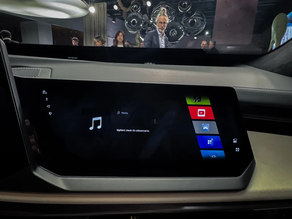 Czy odświeżone BMW Serii 7 utrzyma tron wśród luksusowych limuzyn? - BMW 7 11