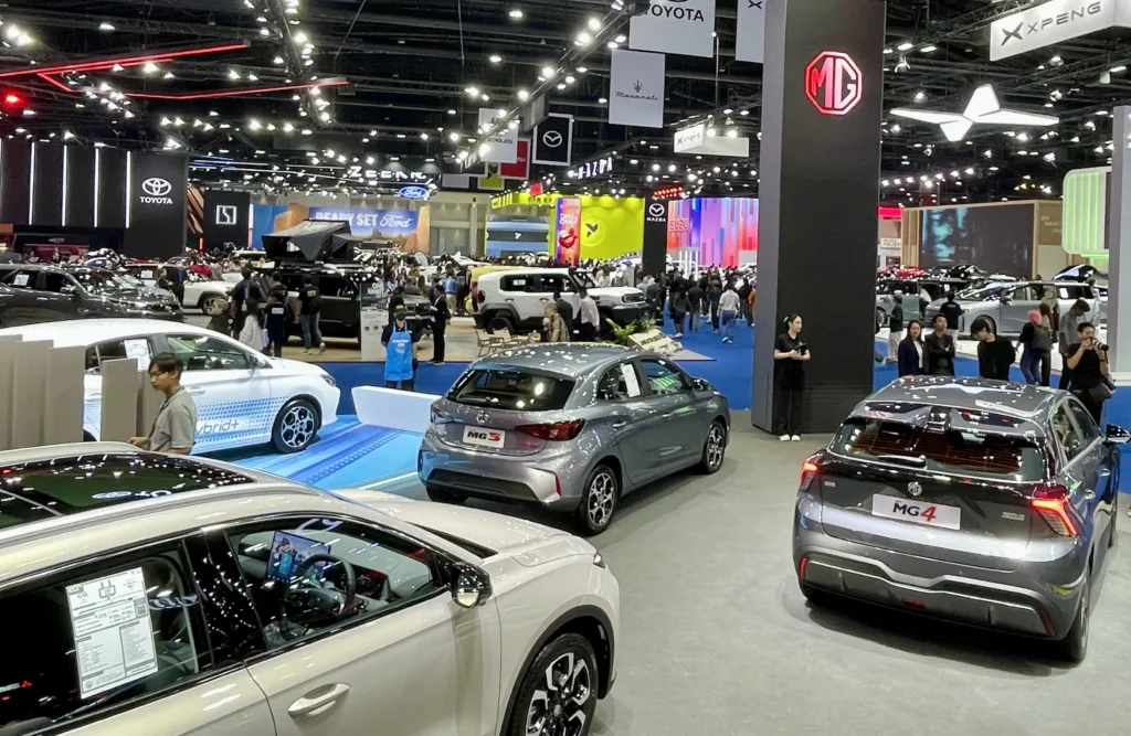 Chiny zalewają Koreę "elektrykami": 34 % udziałów w I kw. Tesla też się rozpycha - Chiny korea 2