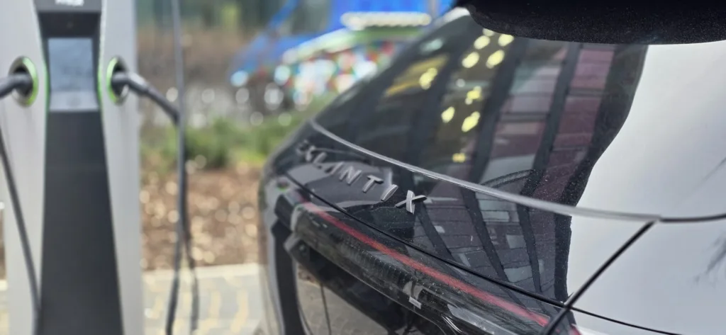 Badanie VWFS: Zainteresowanie chińskimi autami deklaruje 19% przedsiębiorców - Exlantix 2