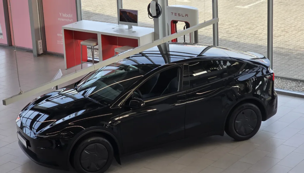 98,4 proc. „elektryków” w marcu. Norwegia: Tesla króluje niepodzielnie! - Norwegia Tesla w kroluje niepodzielnie 3