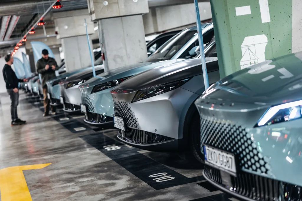 Omoda 7 Super Hybrid – chiński SUV plug-in, który przekonuje ceną Omoda 7 Super Hybrid – chiński SUV plug-in, który przekonuje ceną - Omoda 7 139 1