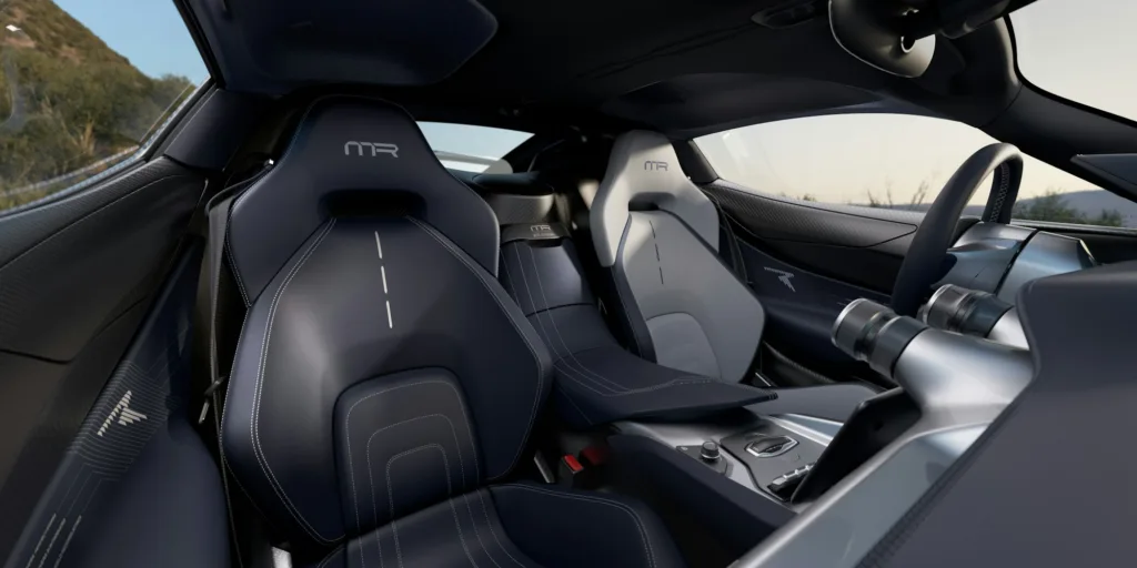 Chorwacki impuls dla bawarskiej limuzyny i7. Rimac napędza nową erę BMW Chorwacki impuls dla bawarskiej limuzyny i7. Rimac napędza nową erę BMW - Rimac napedza nowa ere BMW 3