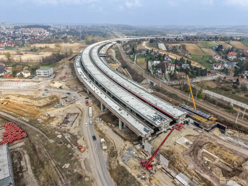 Kraków domyka drogowy pierścień. Węzeł na S7 gotowy w 74 procentach - S7 GDDKiA fot 5