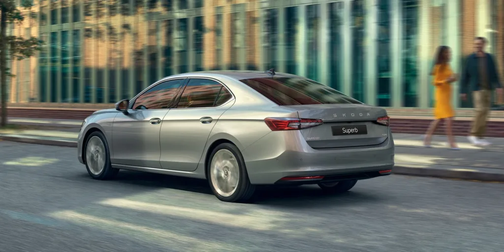 Nowa Škoda Superb PHEV ma 268 KM. Cena: od 216 800 zł - Skoda Superb PHEV 3