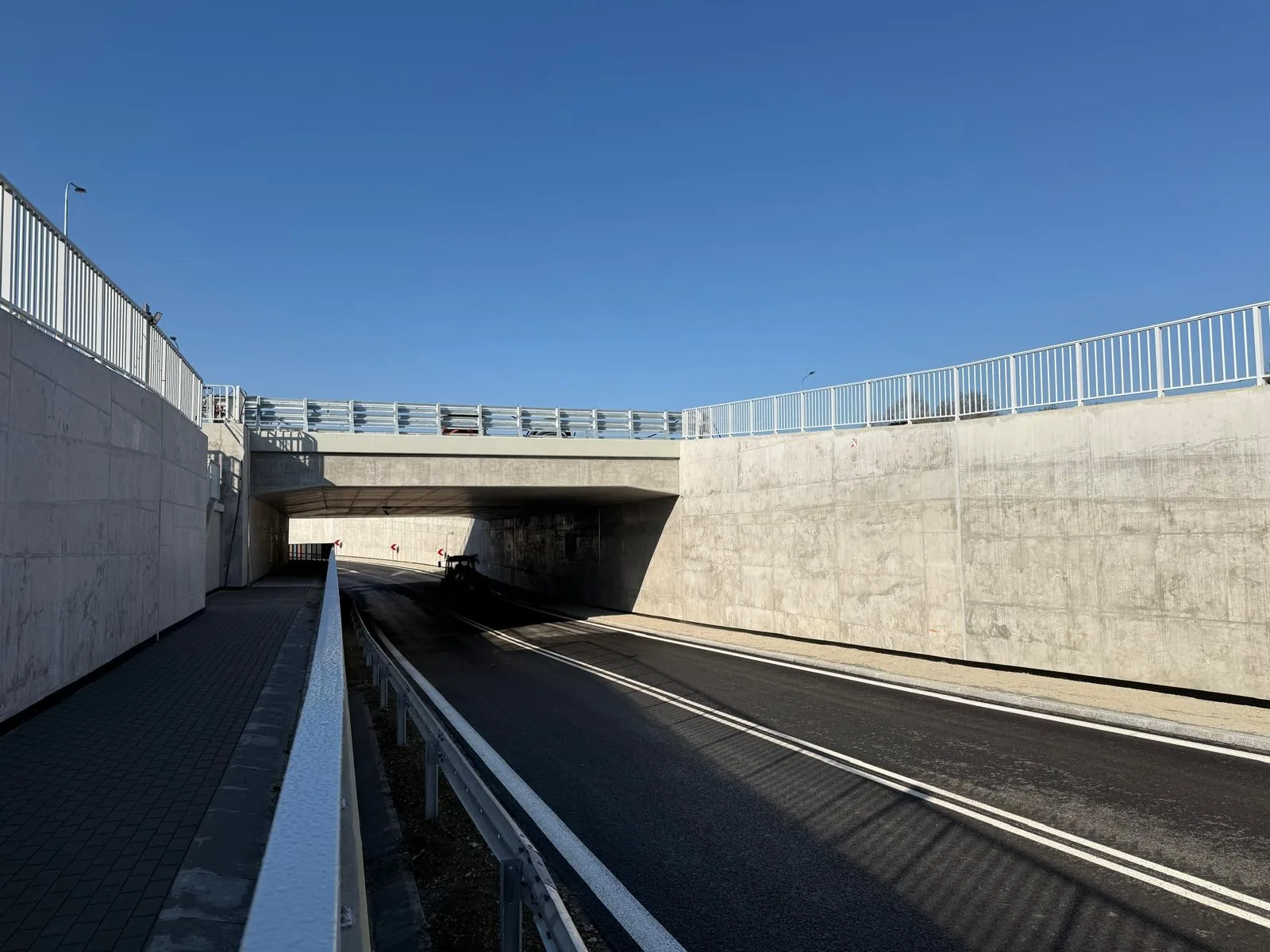 Tunel, wezeł Krzyszkowice DK7 1
