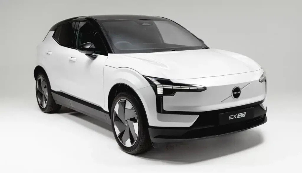 Volvo EX30 Cargo. Elektryczny „dostawczak” na bazie SUV-a, ale tylko dla wybranych Volvo EX30 Cargo. Elektryczny „dostawczak” na bazie SUV-a, ale tylko dla wybranych - Volvo EX30 Cargo 2