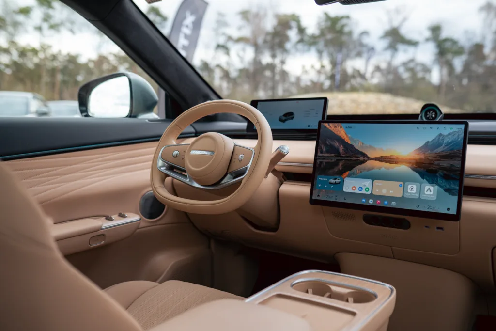 Exlantix ES i ET w Polsce. Tanio nie jest. Start od 330 tys. zł! - Xlantix ET