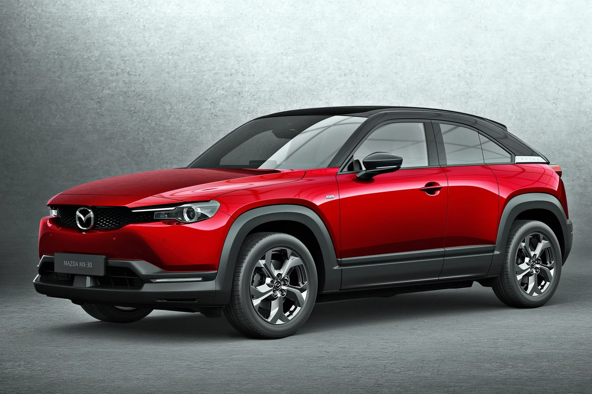 mazda-mx-30-lifting-01