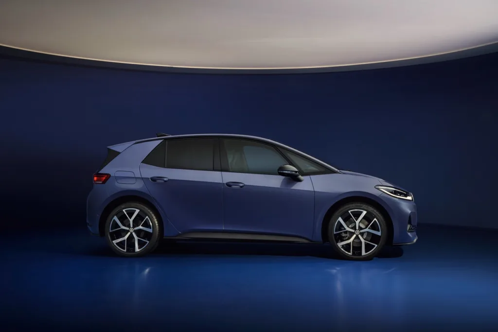 Volkswagen ID.3 Neo - większy zasięg, nowe wnętrze i próba powrotu do gry - vw id3 neo 9