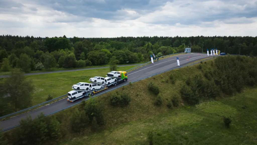 Volkswagen z zielonym transportem Volkswagen z zielonym transportem - 2026 05 22 GreenSummit 12 FotKrzysztofKubiak