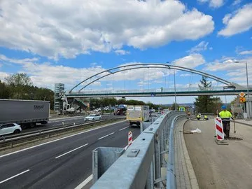 Zakopianka węższa przez trzy doby w Myślenicach - HHJ7wwGXsAEMSdh