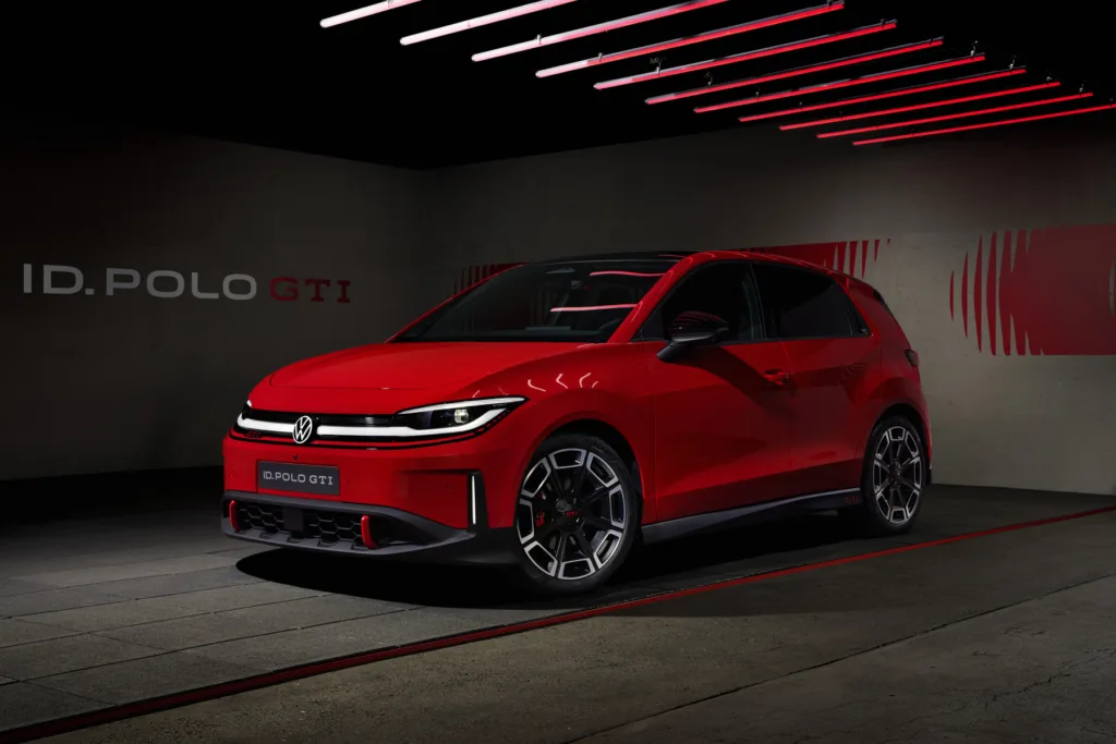 ID. Polo GTI łączy 50 lat historii z elektryczną przyszłością. 226 KM pod maską - ID. Polo GTI 1