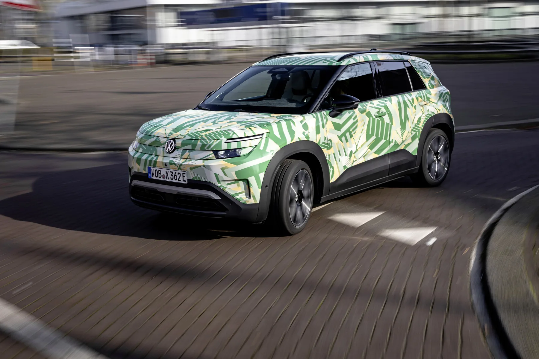 The all-new electric ID. Cross