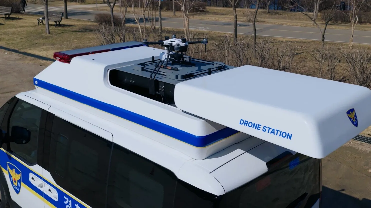 Kia PV5 z AI i dronem 2