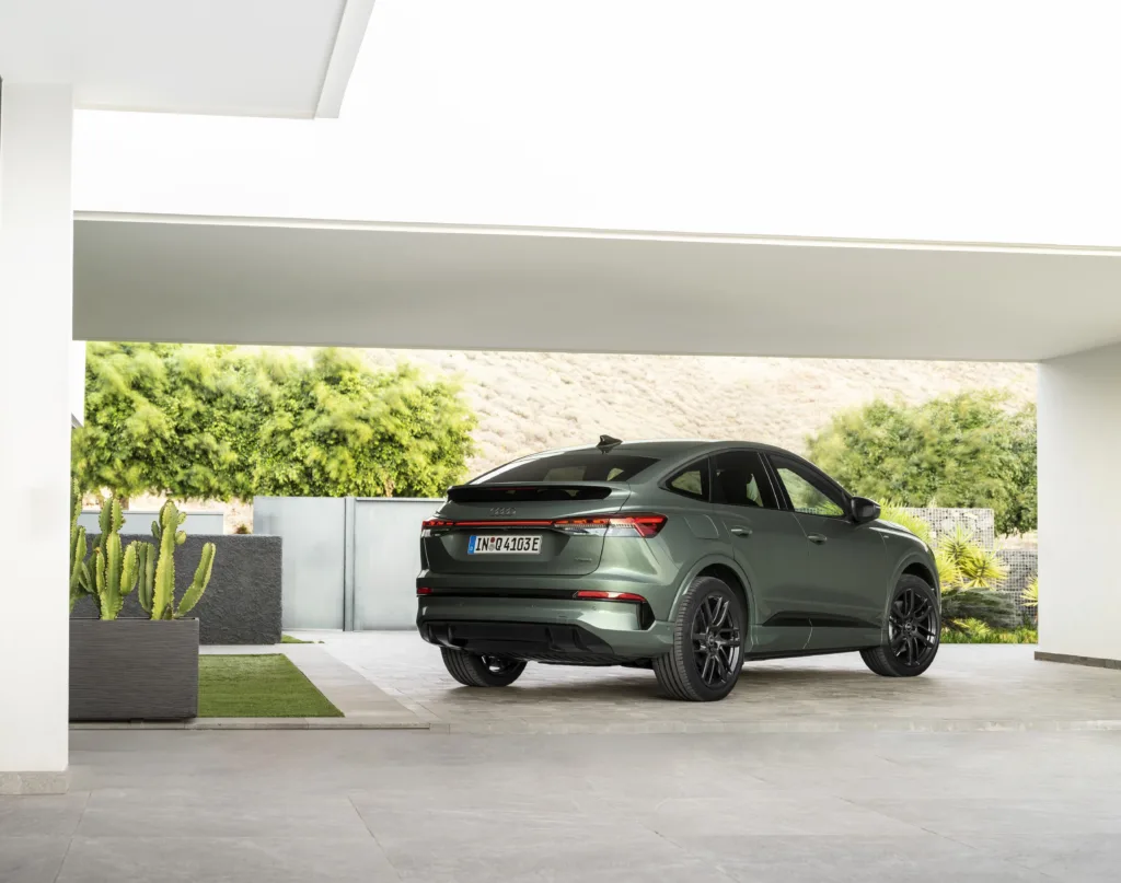 Mocno zmodernizowane Audi Q4 e-tron w Polsce. Większy zasięg i nowa elektronika. Ceny od 222 tys. zł - Nowe Audi Q4 e tron w Polsce 2