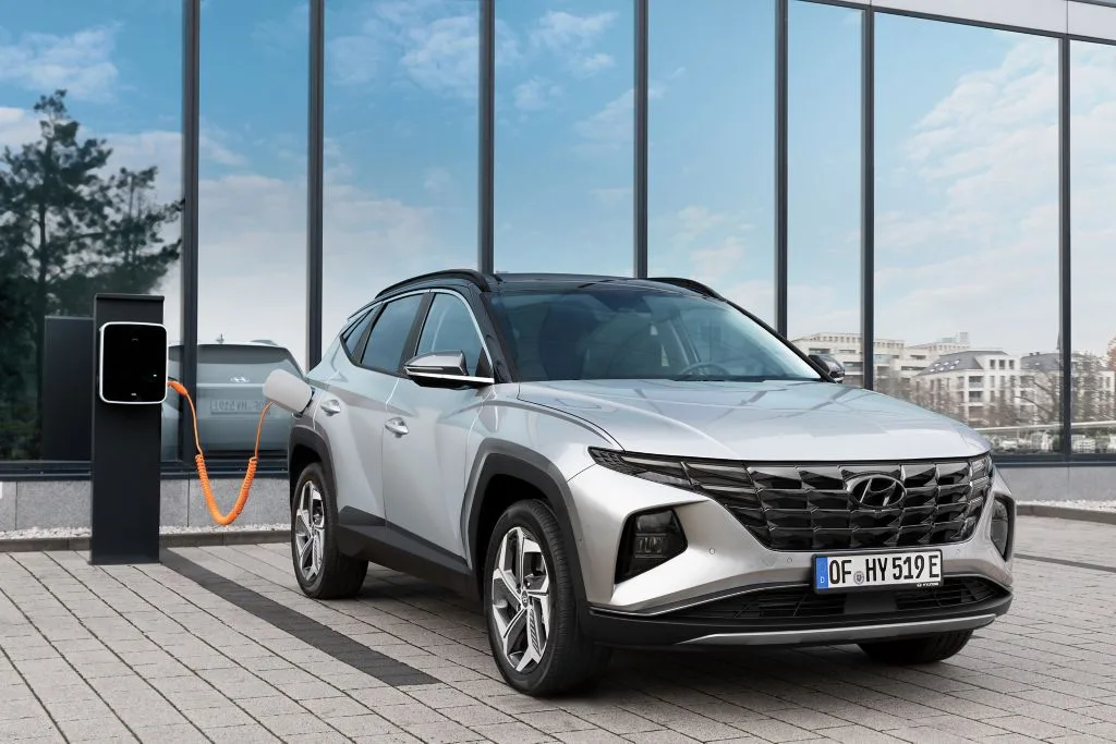 Ponad 37 procent aut na OTOMOTO to elektryki i hybrydy - Otomoto hyundai tucson plug in 1