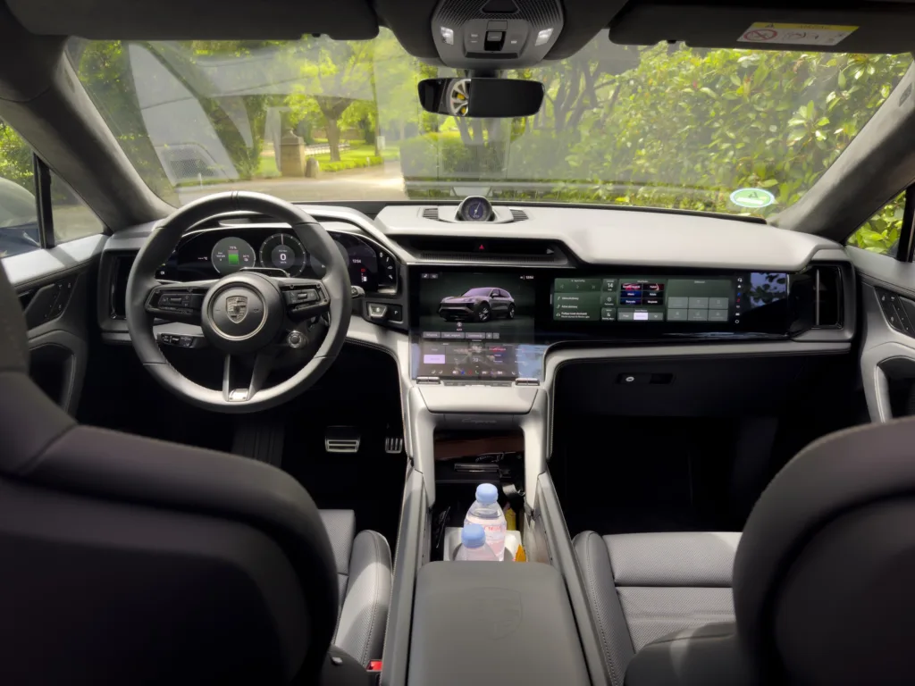 [RELACJA] Porsche Cayenne Electric – pierwsza jazda najmocniejszym Porsche w historii - Porsche Cayenne 12