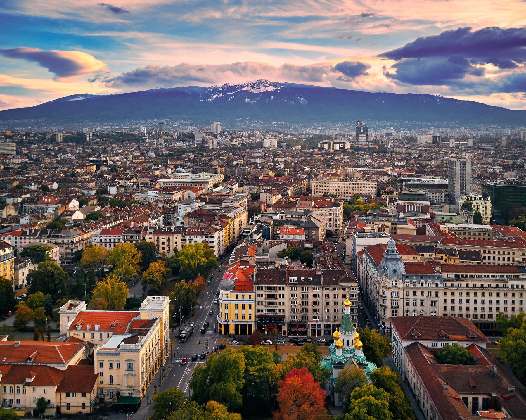 Tesla Bułgaria Sofia fot. Deensel Wikipedia 1