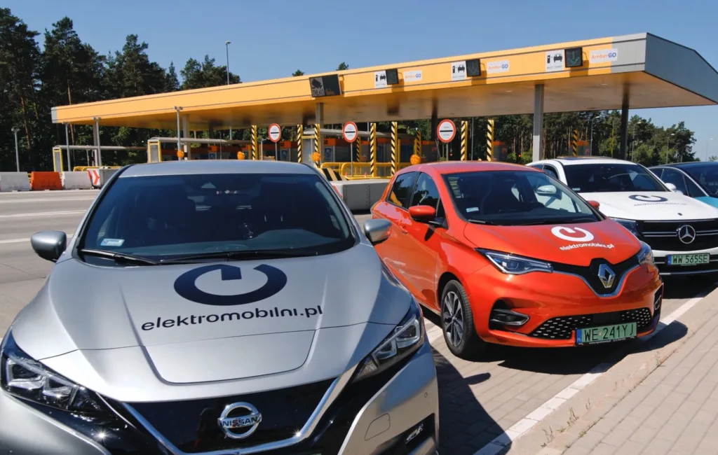 e-TOLL a sezon wyjazdowy. Kamper, przyczepa i samochód elektryczny - kiedy trzeba zapłacić za przejazd? - e toll 4
