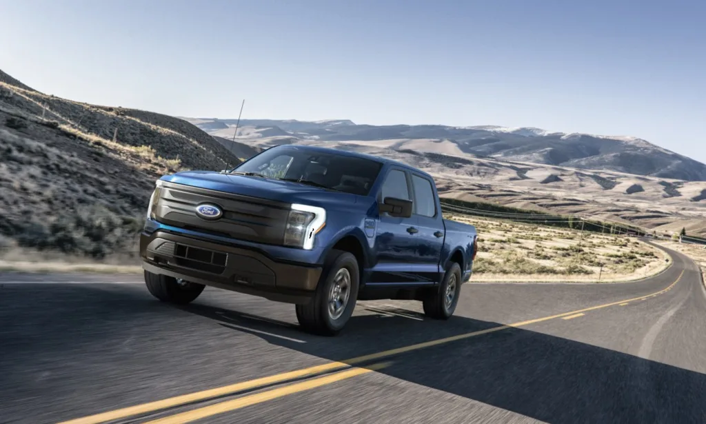 Auta elektryczne tanieją na całym świecie, ale nie w USA - Auta elektryczne tanieja 11 fot. Ford