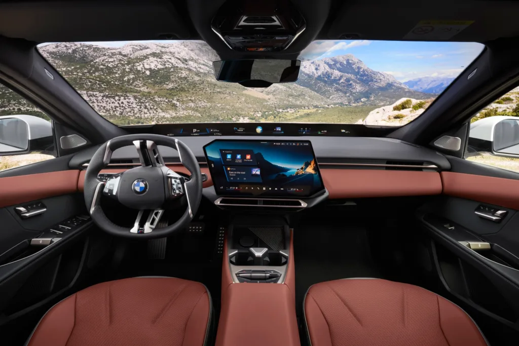 BMW i3 można już zamówić w Polsce. Elektryczna „trójka” kosztuje od 290 tys. zł BMW i3 można już zamówić w Polsce. Elektryczna „trójka” kosztuje od 290 tys. zł - BMW i3 cena 4