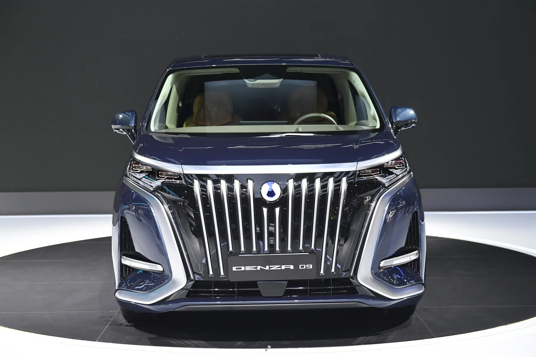BYD Denza megaładowarki 2