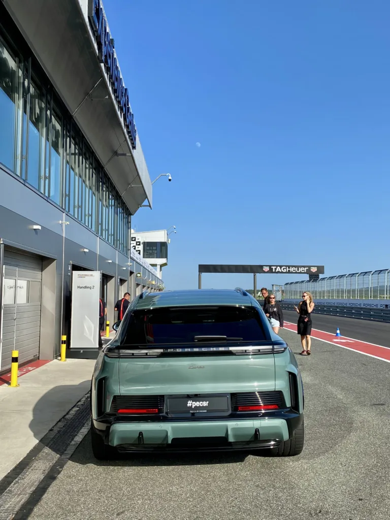Porsche Cayenne Electric po raz pierwszy w Polsce. Mieliśmy okazję sprawdzić go na torze - IMG 0511