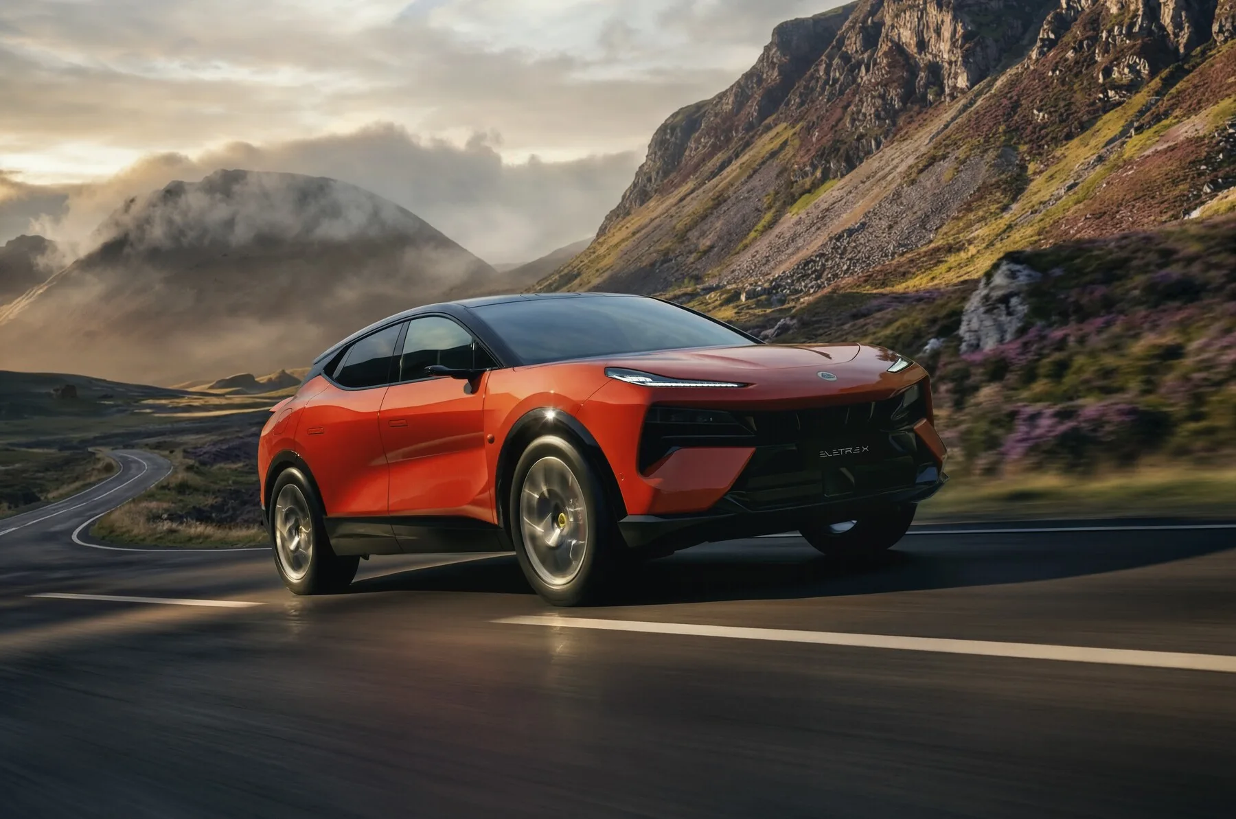 Lotus Eletre X 1