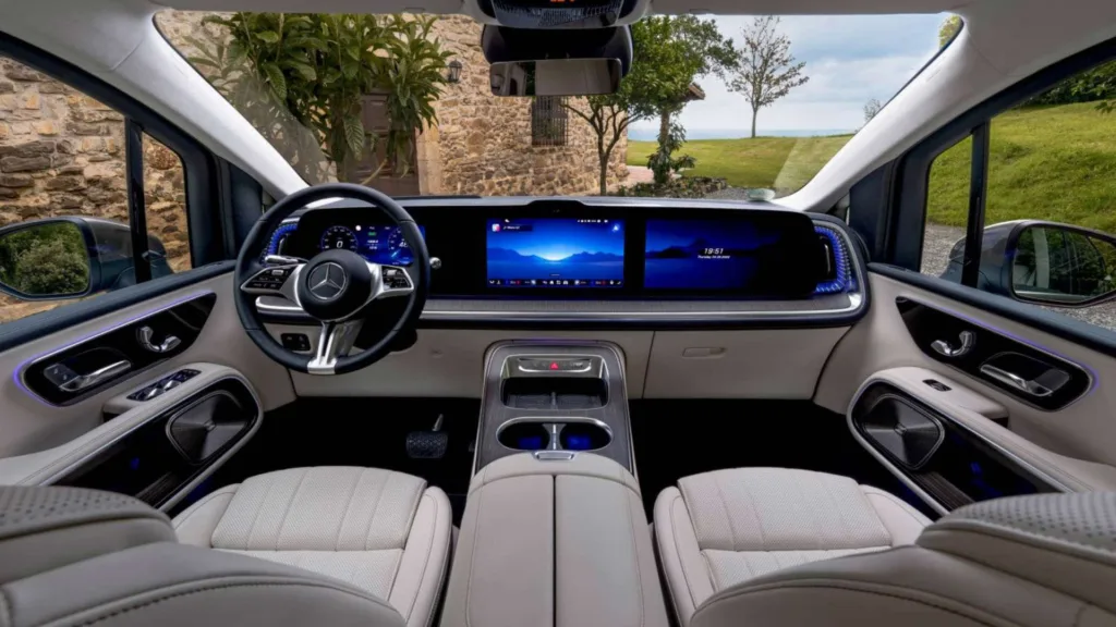Mercedes VLE: 700 km zasięgu i wnętrze, jak w S‑klasie. Produkcja w Vitorii ruszyła! - Mercedes VLE 6