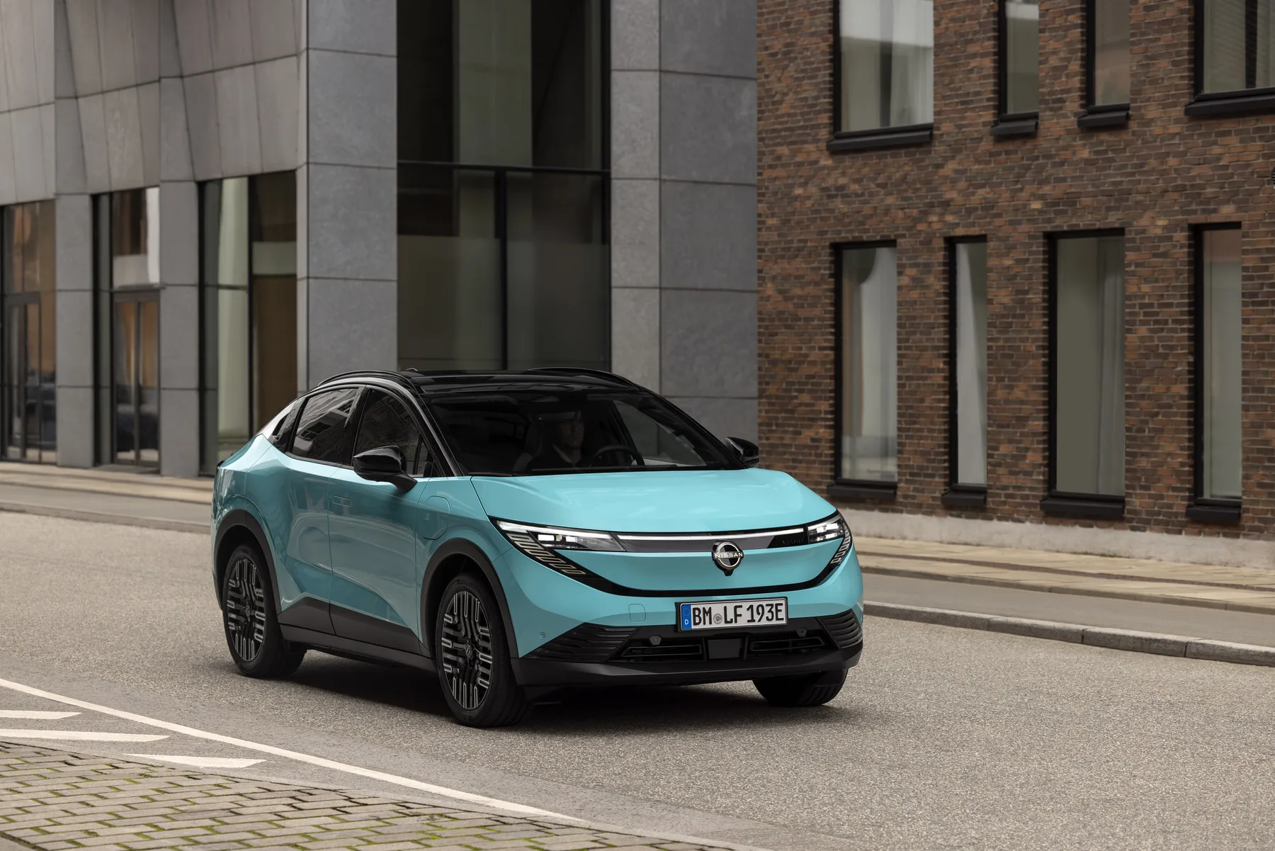 Photo / All-new LEAF Hits the Road - Boasting Elite 622km Range, Top-Level Technology and Sleek Aerodynamic Design
