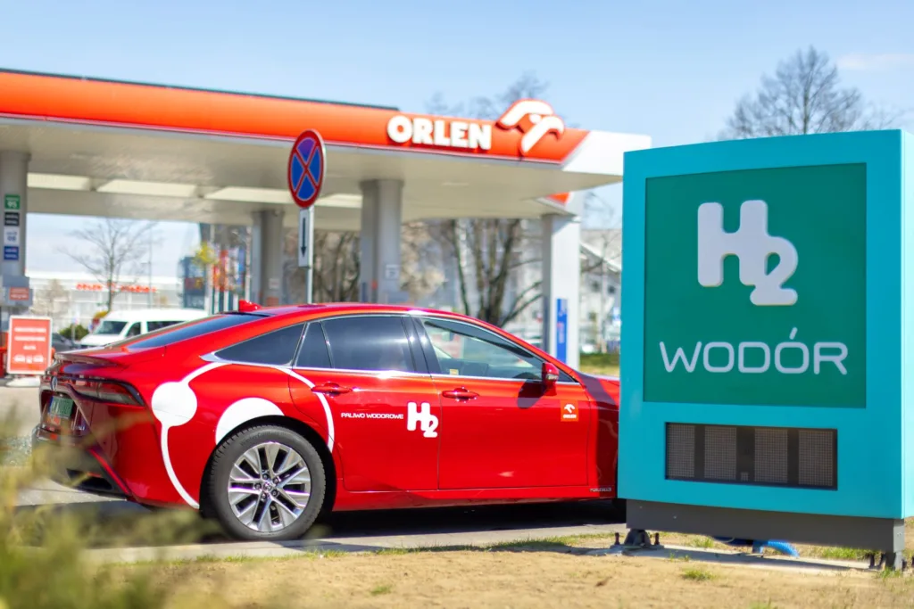 ORLEN postawił już 50 turbin na Bałtyku. Polska na „zielonym” kursie ORLEN postawił już 50 turbin na Bałtyku. Polska na „zielonym” kursie - ORLEN Plock1