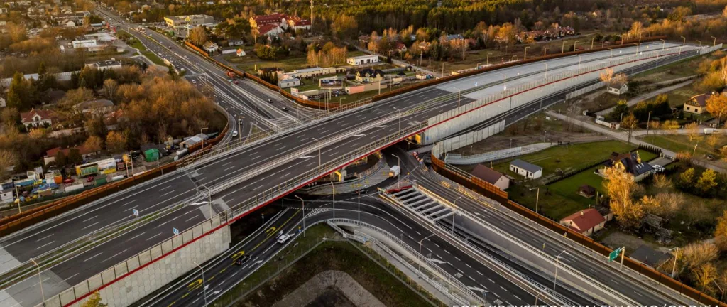 Koniec wielkich budów, ale nie koniec zmian. A2 z nowym odcinkiem za 460 mln złotych Koniec wielkich budów, ale nie koniec zmian. A2 z nowym odcinkiem za 460 mln złotych - Obwodnica Warszawy GDDKiA 22