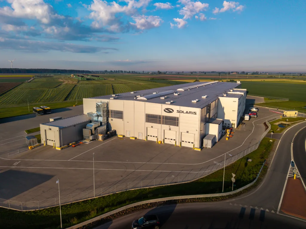 Solaris: Nowa hala produkcyjna zwiększy moce produkcyjne o 500 miejskich pojazdów rocznie Solaris: Nowa hala produkcyjna zwiększy moce produkcyjne o 500 miejskich pojazdów rocznie - Solaris moce 1