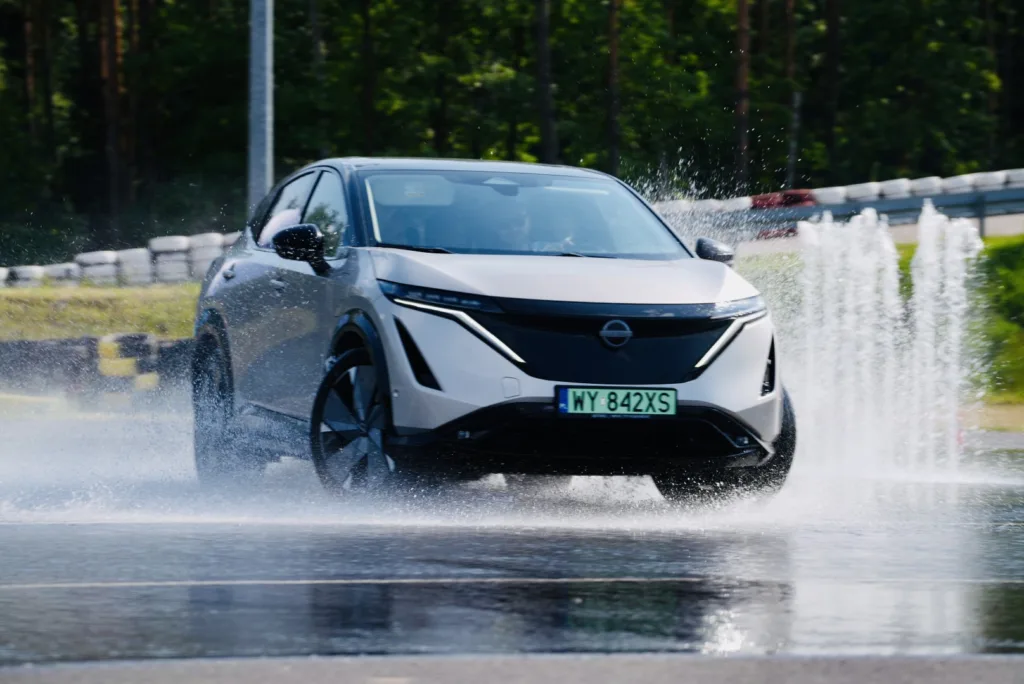 Fleet managerowie przetestują flotową przyszłość. Tor Modlin z edycją biznesową czeka 18 czerwca! - Tor Modlin New Mobility Experience 2026 1
